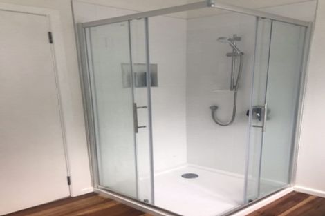 Photo of property in 53 London Road, Korokoro, Lower Hutt, 5012