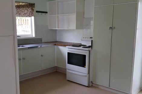 Photo of property in 2/16 Anne Road, Hillcrest, Auckland, 0627