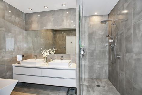 Photo of property in 1 Capriole Crescent, Kingseat, Papakura, 2580