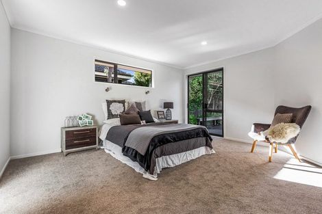 Photo of property in 15 Elliot Street, Riverhead, 0820