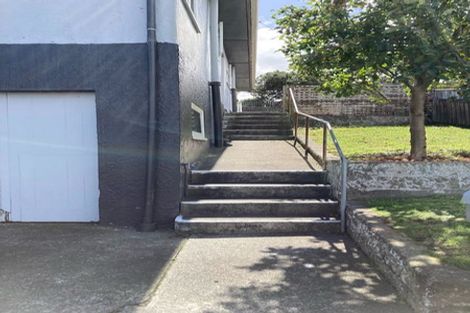 Photo of property in 2 Camperdown Road, Miramar, Wellington, 6022