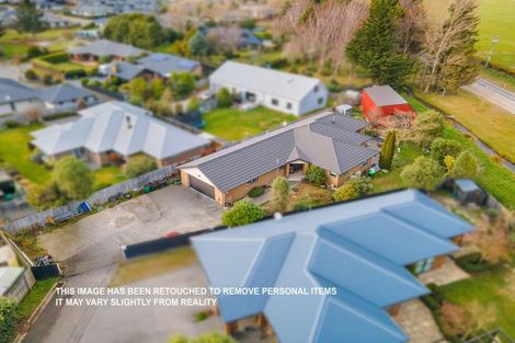 Photo of property in 17 Stanwood Grove, Darfield, 7510