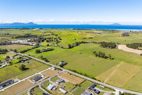 Photo of property in 1 Layci Lane, Waipu, 0582