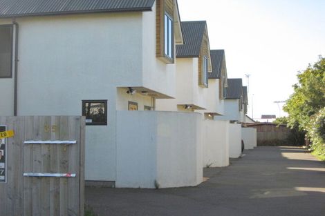 Photo of property in 2/35 Walpole Street, Waltham, Christchurch, 8023