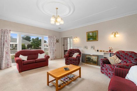 Photo of property in 3 Worcester Street, Levin, 5510