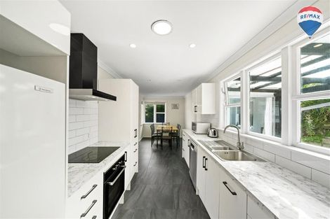 Photo of property in 88 Thomas Street, Stokes Valley, Lower Hutt, 5019