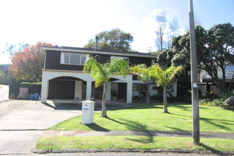 Photo of property in 12 Micawber Place, Mellons Bay, Auckland, 2014