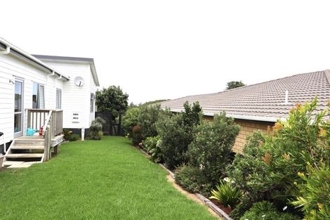 Photo of property in 1 Snapper Street, Baylys Beach, Dargaville, 0377