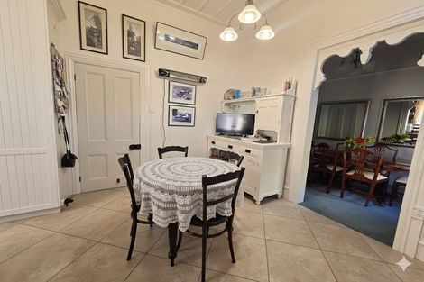 Photo of property in 7 Rutland Street, Picton, 7220