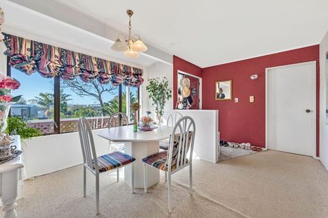 Photo of property in 7 Metric Place, Te Atatu South, Auckland, 0610