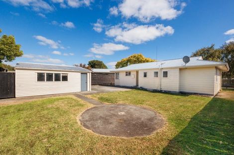 Photo of property in 80 Benmore Avenue, Cloverlea, Palmerston North, 4412