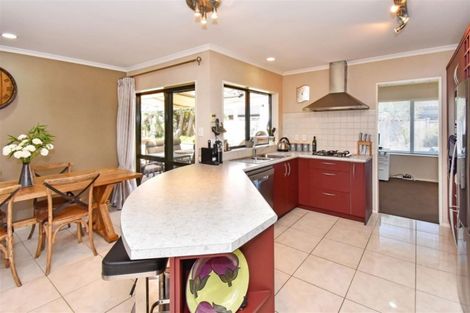 Photo of property in 172 Wattle Farm Road, Wattle Downs, Auckland, 2103