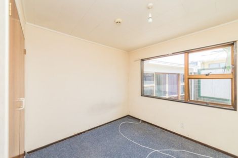 Photo of property in 4 Karyn Street, Castlecliff, Whanganui, 4501