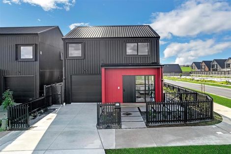 Photo of property in 61 Maungakaraka Road, Karaka, 2580