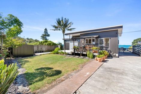 Photo of property in 58 Rothesay Bay Road, Rothesay Bay, Auckland, 0630