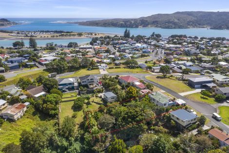 Photo of property in 3 Robert Street, Raglan, 3225