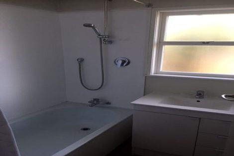 Photo of property in 2/23 Aramoana Avenue, Devonport, Auckland, 0624