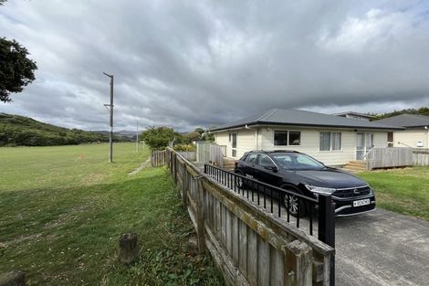 Photo of property in 4 Dimock Street, Titahi Bay, Porirua, 5022