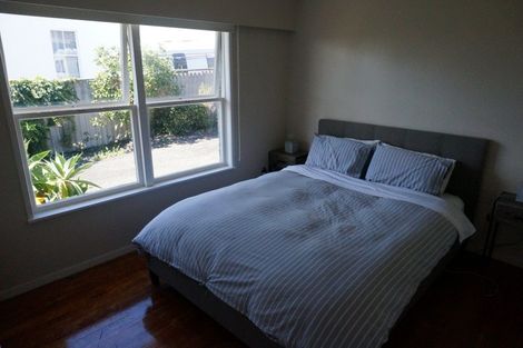 Photo of property in 1/23 Aramoana Avenue, Devonport, Auckland, 0624