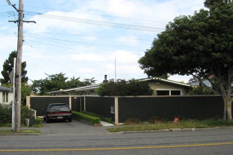 Photo of property in 82 Cutts Road, Russley, Christchurch, 8042