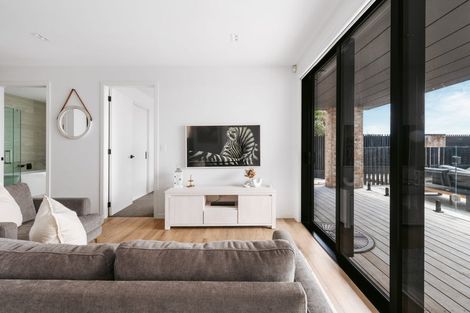 Photo of property in 5 Haneanea Way, Papamoa Beach, Papamoa, 3118