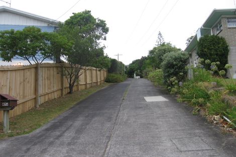 Photo of property in 45 Archers Road, Hillcrest, Auckland, 0629