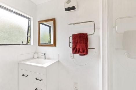 Photo of property in 3 Sandpiper Court, Paraparaumu Beach, Paraparaumu, 5032