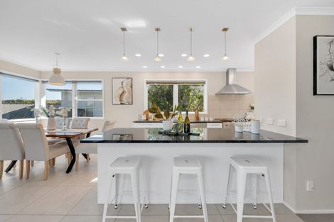 Photo of property in 36 Compton Street, Hillcrest, Auckland, 0627