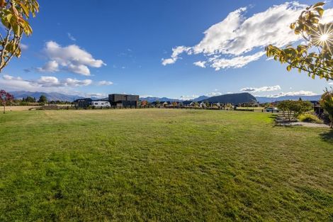 Photo of property in 12 Deans Drive, Wanaka, 9305