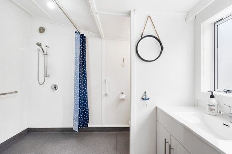 Photo of property in 27 Hardinge Road, Ahuriri, Napier, 4110