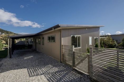 Photo of property in 14 Sherwin Avenue, Albert Town, Wanaka, 9305