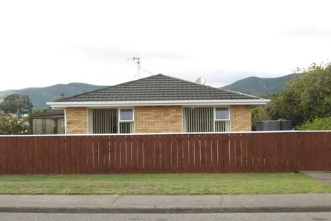 Photo of property in 116a Hillcrest Road, Raumati Beach, Paraparaumu, 5032