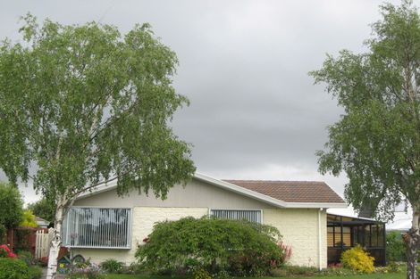 Photo of property in 6 Te Maru Place, Redwood, Christchurch, 8051