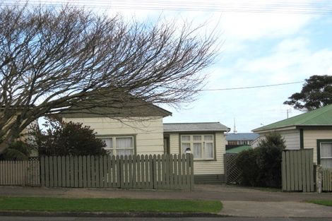 Photo of property in 145 Cambridge Street, Levin, 5510