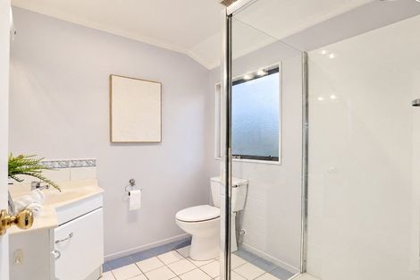 Photo of property in 1 Roderick Place, Rototuna, Hamilton, 3210