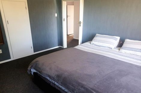 Photo of property in 74 Awamoa Road, Holmes Hill, Oamaru, 9401