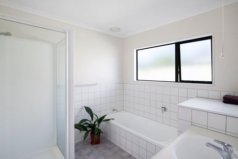 Photo of property in 31 Mellsop Avenue, Waiuku, 2123