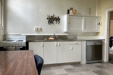 Photo of property in 3 Cobden Street, Dunedin Central, Dunedin, 9016