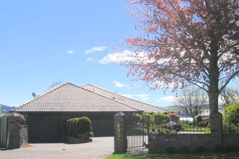 Photo of property in 16 Oregon Drive, Rainbow Point, Taupo, 3330