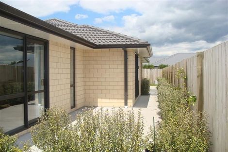 Photo of property in 48 Penetaka Heights, Pyes Pa, Tauranga, 3112