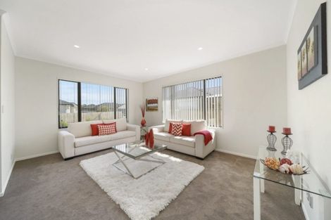 Photo of property in 38 Wellfield Drive, Papakura, 2110