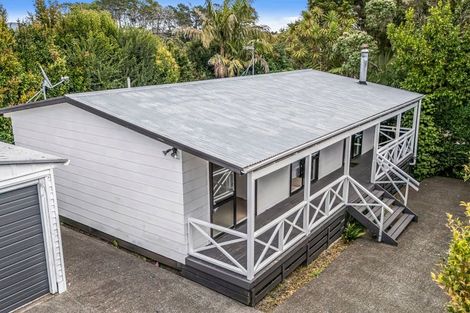 Photo of property in 1/47 Farquhar Road, Glendene, Auckland, 0602