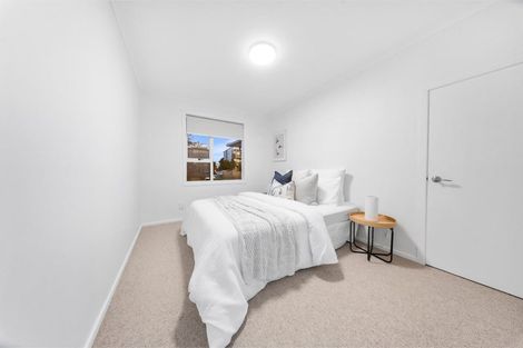 Photo of property in 37 Mckenzie Road, Mangere Bridge, Auckland, 2022