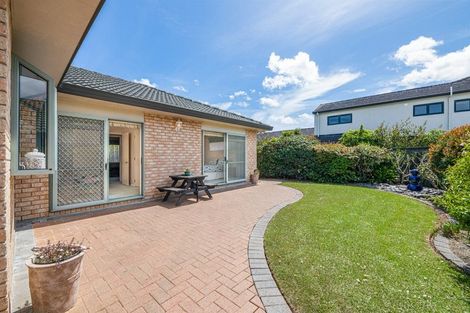 Photo of property in 9 Amesbury Rise, Henderson, Auckland, 0612
