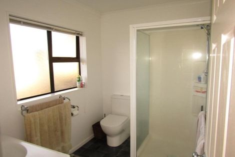 Photo of property in 16 Kirton Drive, Riverstone Terraces, Upper Hutt, 5018