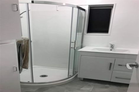 Photo of property in 1/30 Coles Crescent, Papakura, 2110