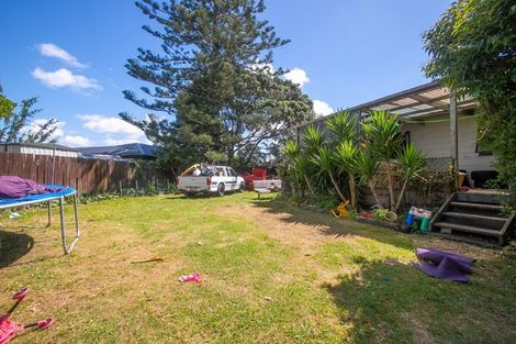 Photo of property in 463 Weymouth Road, Weymouth, Auckland, 2103