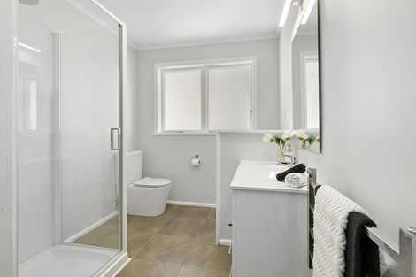 Photo of property in 35 Percy Cameron Street, Avalon, Lower Hutt, 5011