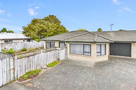 Photo of property in 3/13 Russell Road, Manurewa, Auckland, 2102