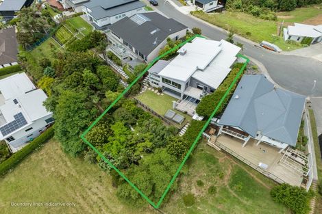 Photo of property in 114 Te Pamahue Drive, Whangamata, 3620